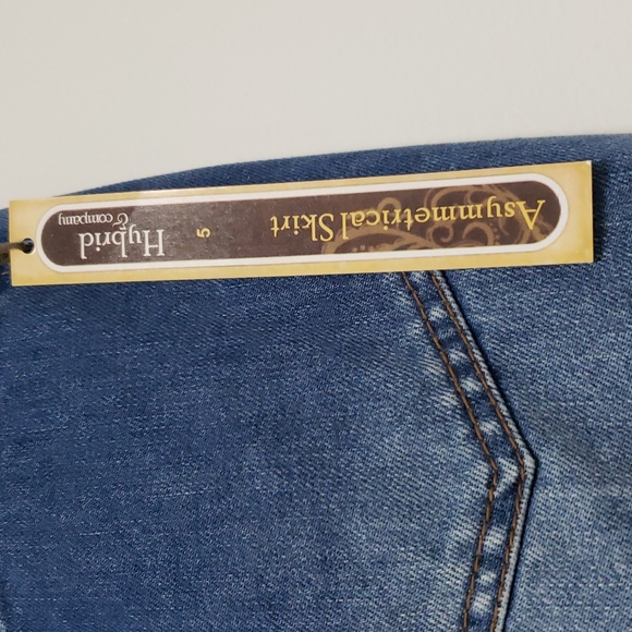 Hybrid distressed denim skirt - Picture 10 of 10